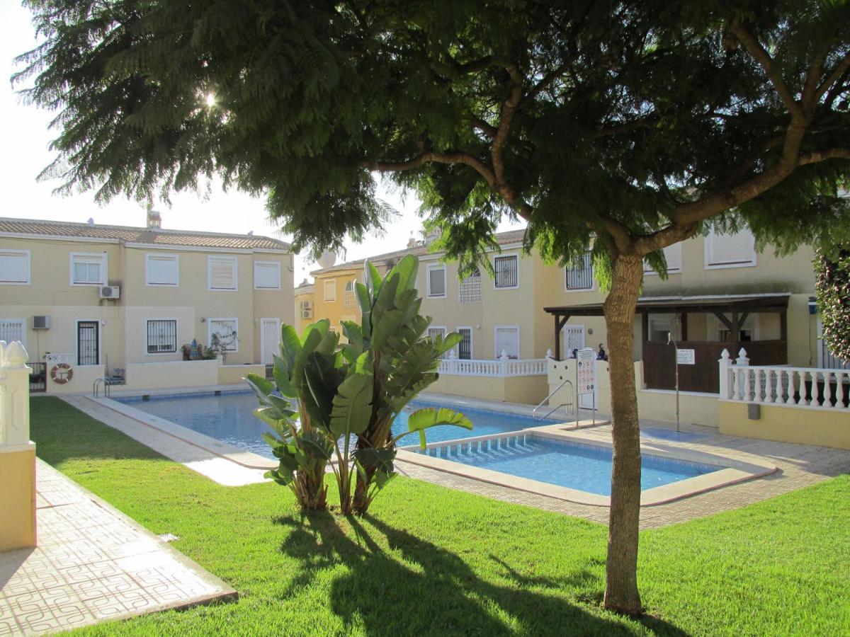 Casa Los Cerezos Villamartin  Exterior photo